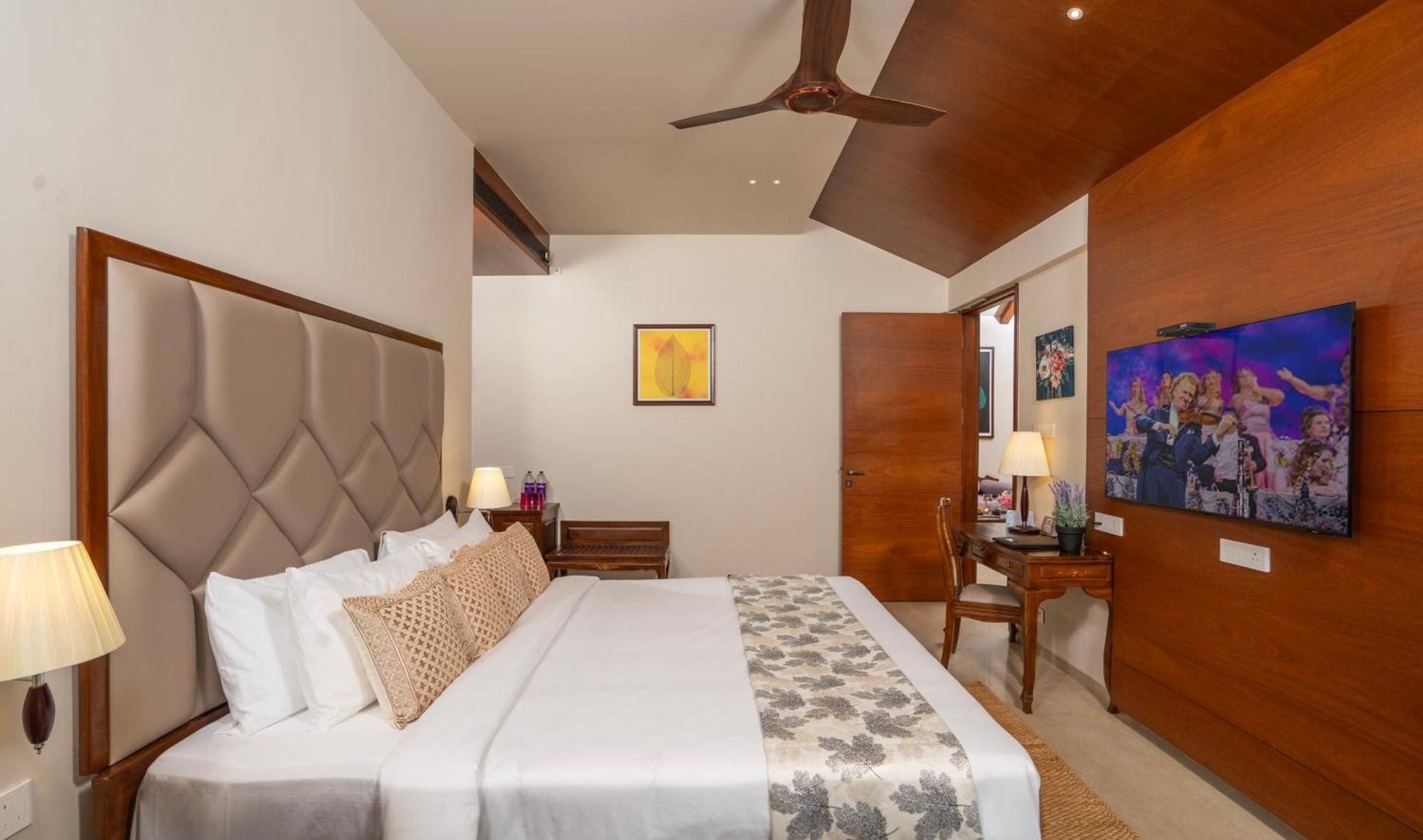 อุทัย แบ็กวอเตอร์ รีสอร์ต Hotel Alappuzha ภายนอก รูปภาพ