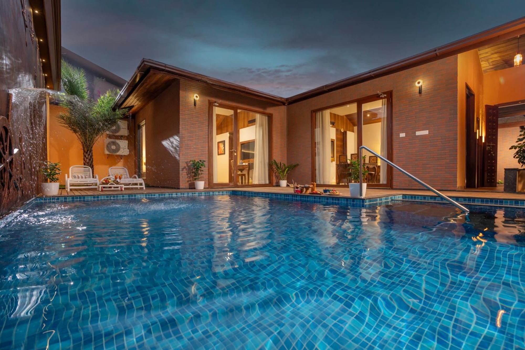 อุทัย แบ็กวอเตอร์ รีสอร์ต Hotel Alappuzha ภายนอก รูปภาพ