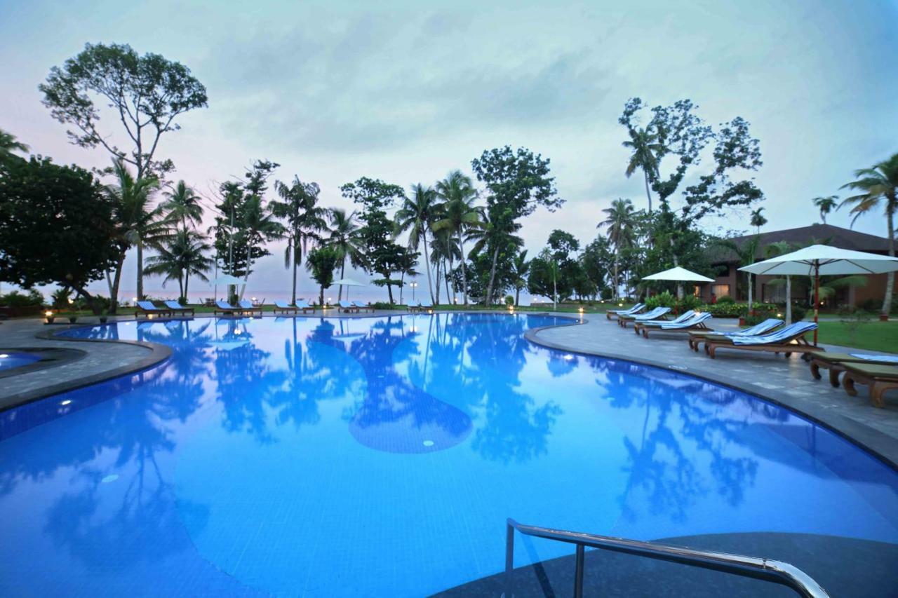 อุทัย แบ็กวอเตอร์ รีสอร์ต Hotel Alappuzha ภายนอก รูปภาพ
