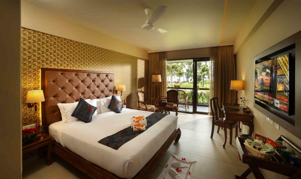 อุทัย แบ็กวอเตอร์ รีสอร์ต Hotel Alappuzha ภายนอก รูปภาพ